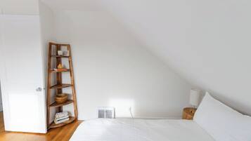 2 Schlafzimmer, BĂŒgeleisen/BĂŒgelbrett, Reisekinderbett, WLAN