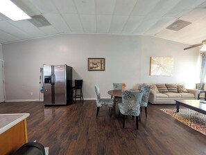TV, DVD player, offices