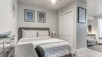 1 bedroom, desk, iron/ironing board, free WiFi