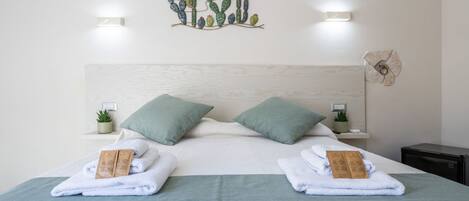 1 chambre, lit parapluie, Wi-Fi, draps fournis