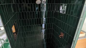 Shower, eco-friendly toiletries, hair dryer, bidet