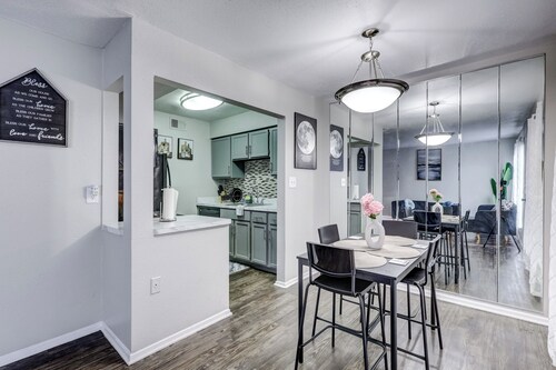 A charming and spacious stay in the vibrant Galleria area of Houston, Texas.