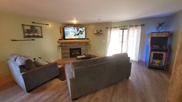 Smart TV, fireplace, video games