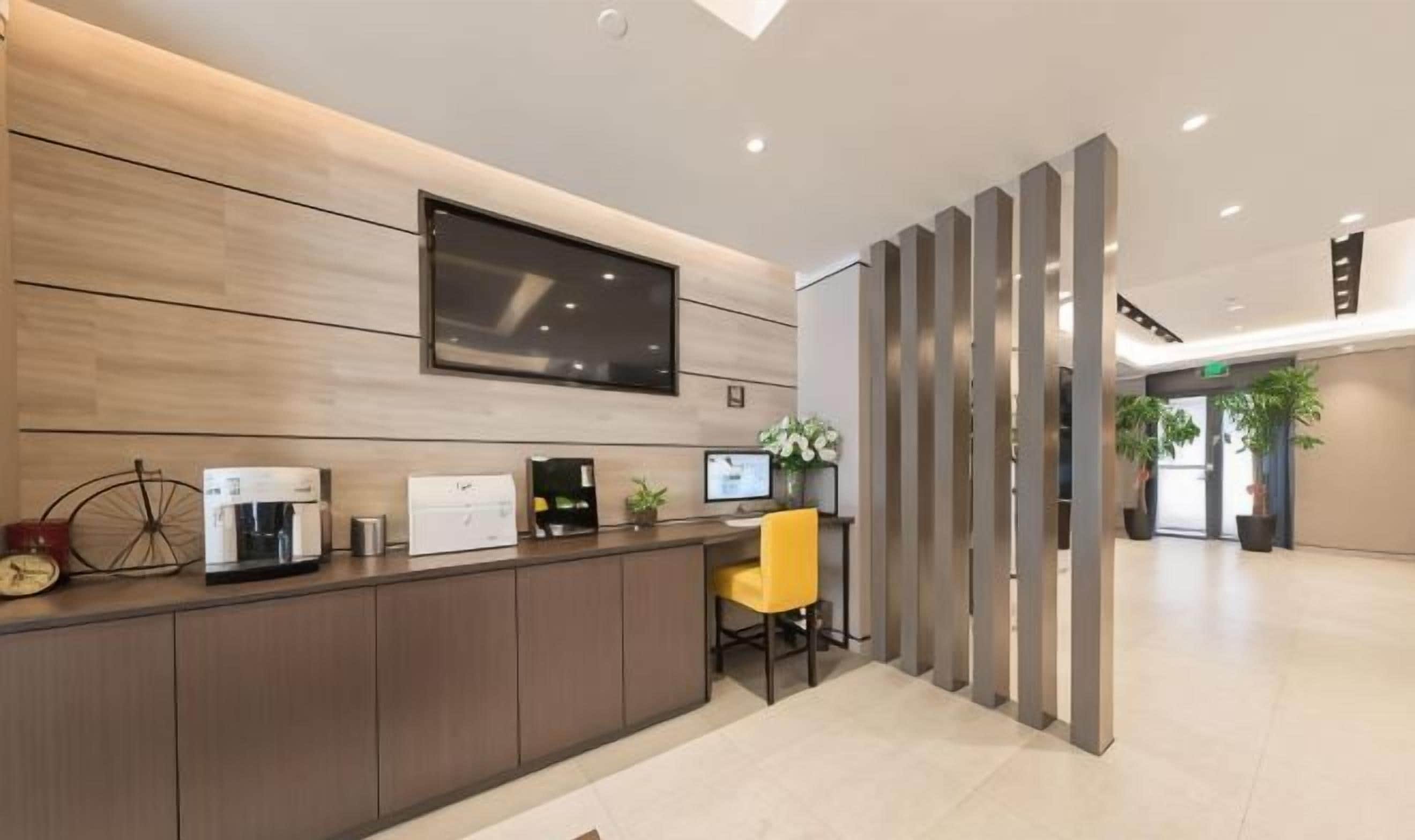 Business center