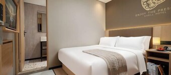 Shell Hotel (Shunyi Ideal Automobile Base, Beijing)