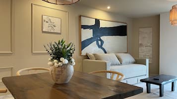 Smart TV, offices, printers