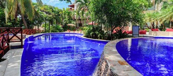 HiddenJungle private Jacuzzi & views /Daily Clean