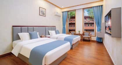 Meizhou Tiandiren Garden Hotel (Meijiang Meixian People’s Square)