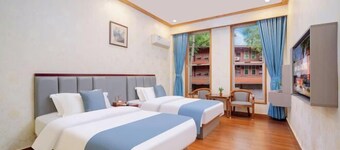 Meizhou Tiandiren Garden Hotel (Meijiang Meixian People’s Square)