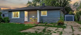 Cozy Outdoor Space + BBQ | LCP Collection