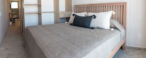 Standard Apartment, 1 King Bed with Sofa bed | 1 bedroom, laptop workspace, iron/ironing board, free WiFi - Casa Teresa by Barrio México (Guadalajara)