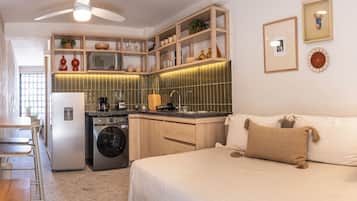 Departamento estándar, 1 cama King size y sofá cama | Área de sala de estar