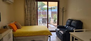 1 soverom, strykejern/-brett, wi-fi (inkludert) og sengetøy