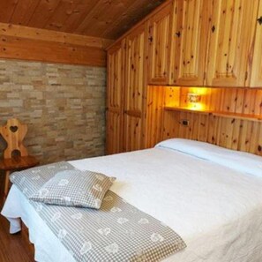 1 chambre, Wi-Fi gratuit, draps fournis