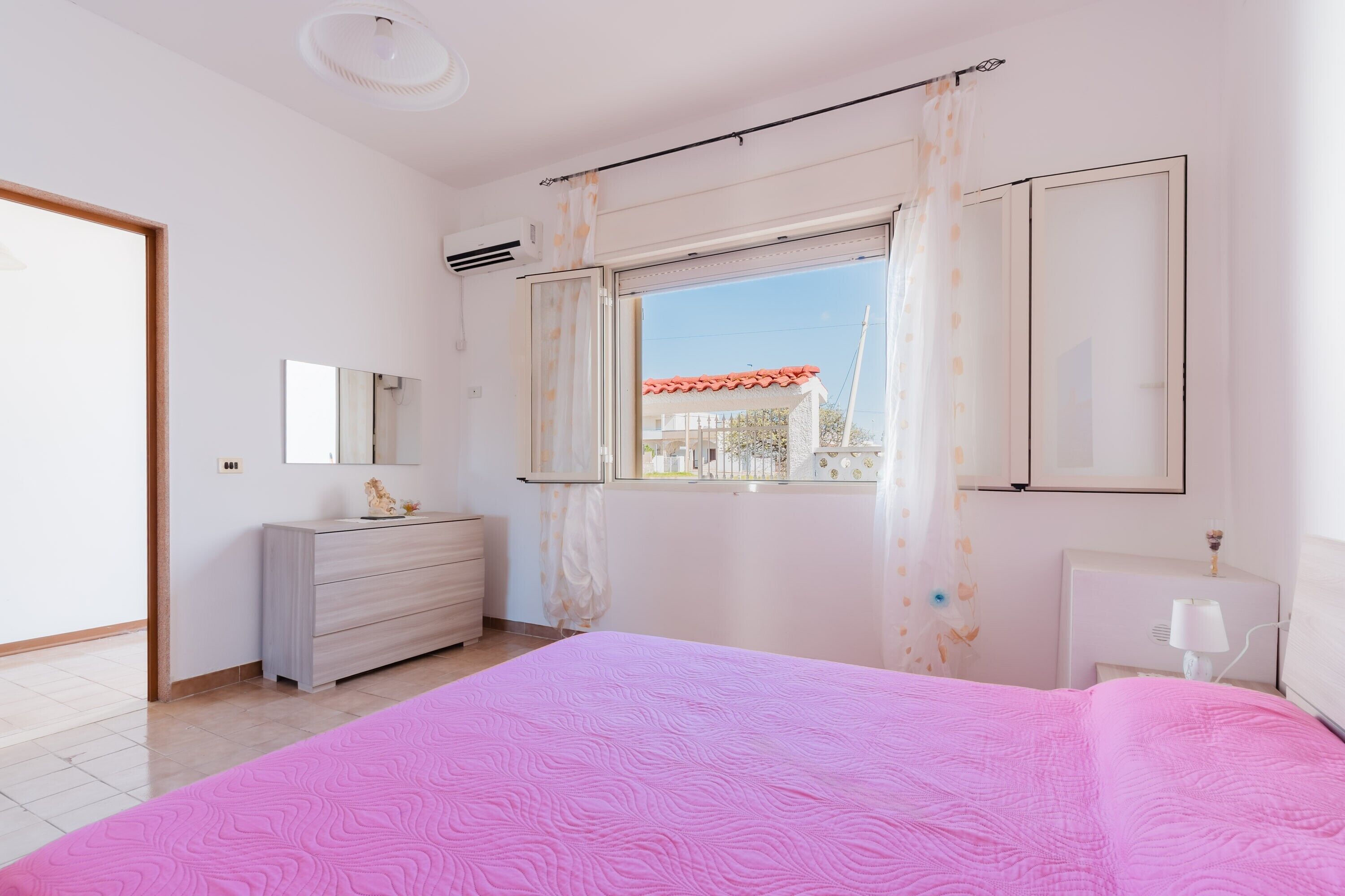 3 habitaciones y ropa de cama 