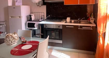 Apartment 'Sara' with Wi-Fi and Air Conditioning