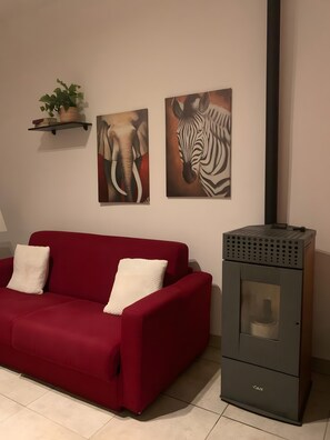 TV - Apartment 'Sara' with Wi-Fi and Air Conditioning (Cremona)