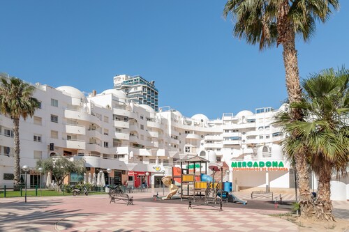 Apartment 'Cerca Del Mar' with Sea View, Wi-Fi, and Air Conditioning
