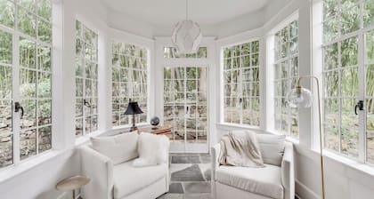 Perfect UVA Location | Historic Boone-White House