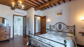 2 soverom, wi-fi (inkludert) og sengetøy