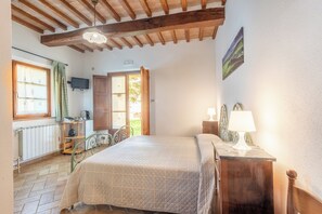 1 camera, Wi-Fi gratuito, lenzuola