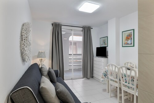 Ferienwohnung 'Mar Y Sol' mit Balkon