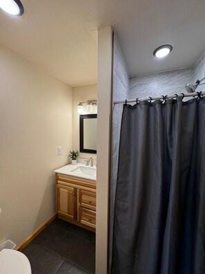 Hair dryer, towels