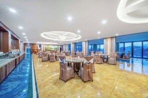 Unclassified image, 2 of 51, button - Anji Meilin Resort (Anji)