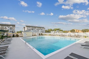 Outdoor pool, a heated pool