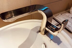 Uklassifisert bilde, 5 av 33, knapp