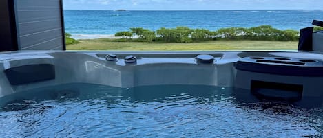 Bain à remous extérieur