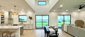 Kahili Coast Beachfront Estate 3bd 3ba North Shore Oahu