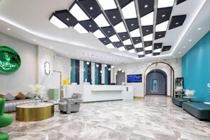 Lobby-Lounge