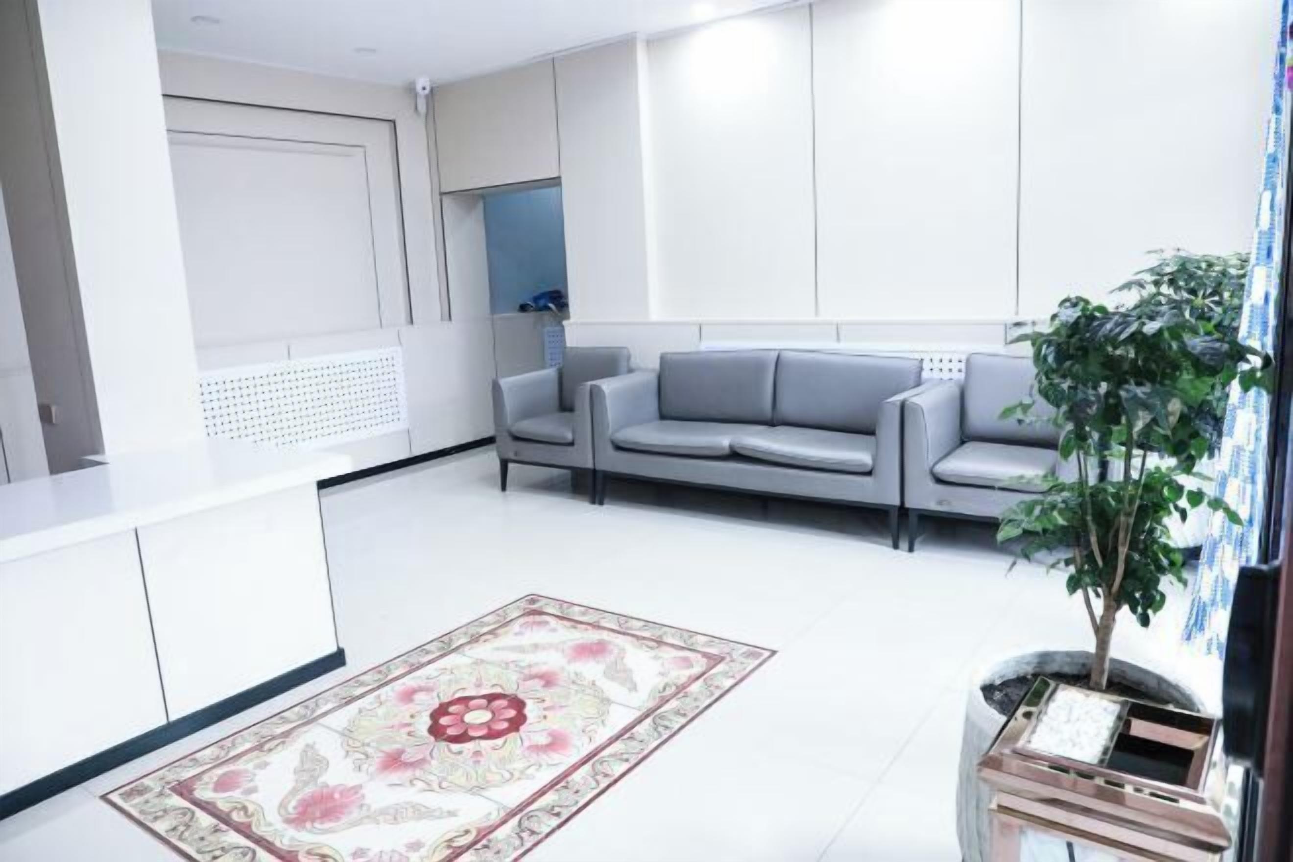 المنشأة من الداخل