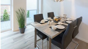 House | Dining - Beach Oasis Comfortable Holiday Residence (Norden)