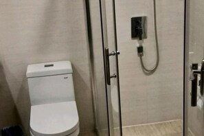 Bathroom - Lanzhou Senheyuan Hotel (Lanzhou)