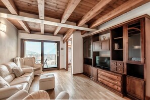 Living area - Attic flat in Como (Como Sweet Life) (Como)