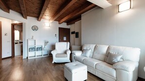 Living area - Attic flat in Como (Como Sweet Life) (Como)