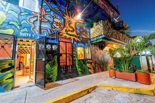 Casa Colibrí Malecón