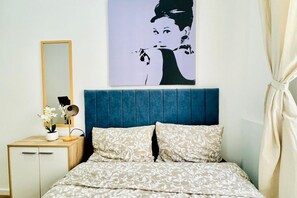 1 bedroom, WiFi, bed sheets