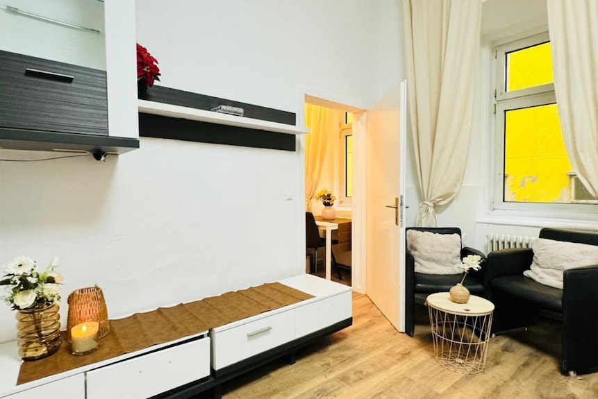 5br Apt. Only 10-min Walk To Matzleinsdorfer Platz - Vienne