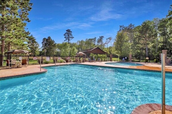 Outdoor pool, a heated pool