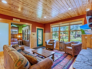 TV, fireplace, DVD player, table tennis - Lakeview Home with Dock on the Whitefish Chain, Outdoor Pool, Pickleball & More (Pequot Lakes)