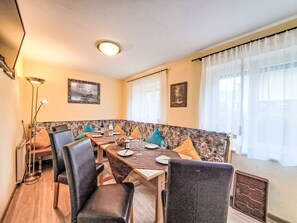 Dining - Apartment Rosa by Interhome (Mayrhofen)