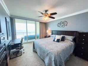 3 bedrooms, WiFi - 905 Endless Summer Oceanfront 3 BR 3 BA Condo (North Myrtle Beach)