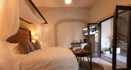 Casa Victoria Malecon - Only Adults