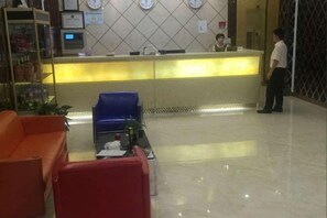 Lobby - C8 Chain Hotel (Shanghai)