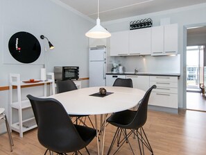 Apartment | Interior - 4 Person Holiday Home on Holiday Park in Glesborg (Glesborg)
