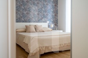 2 bedrooms, WiFi, bed sheets