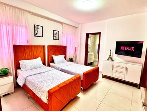 2 bedrooms, iron/ironing board, WiFi, bed sheets